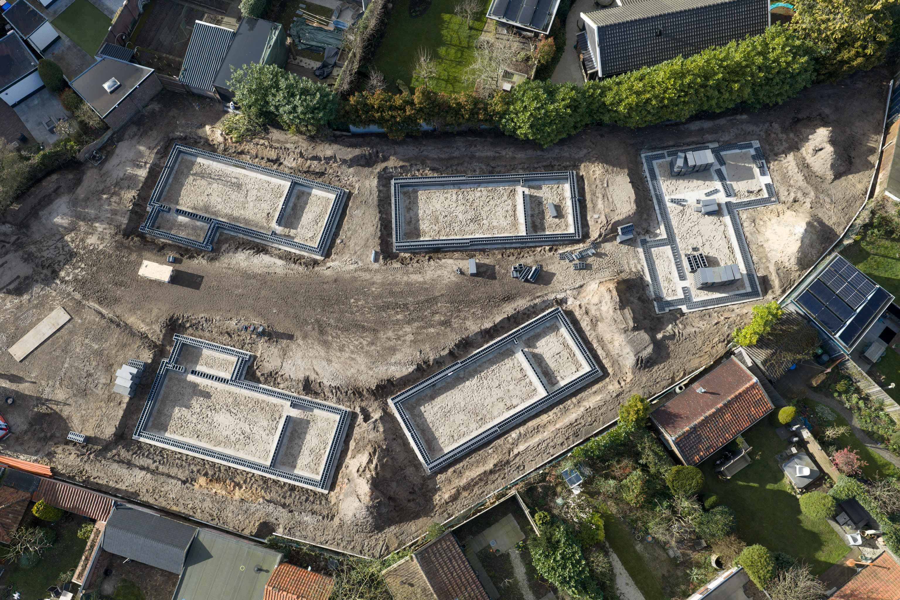 Isotras versnelt de bouw van vijf vrijstaande woningen in Baarn